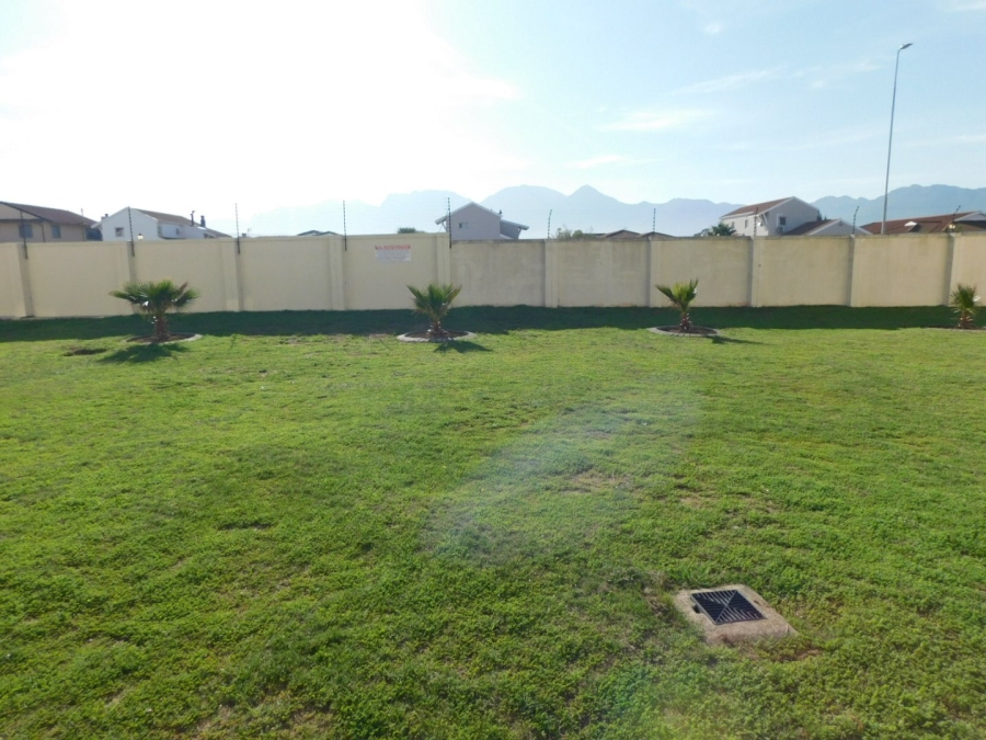 3 Bedroom Property for Sale in Whispering Pines Western Cape